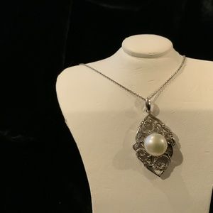 Pearl and Diamond Pendant